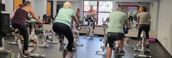 Fitnessaquatic Indoorcyclinggroupclass